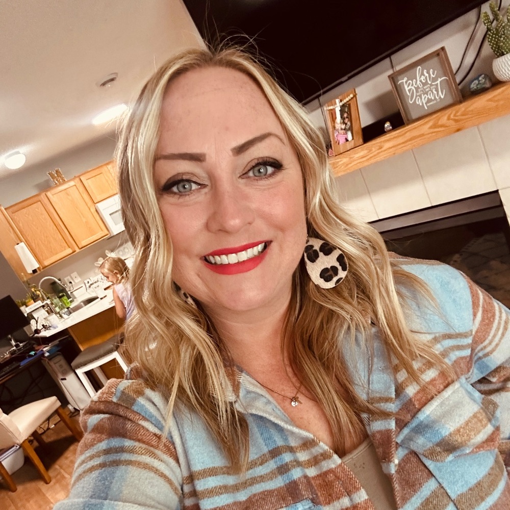 Meet your Posher, Tara